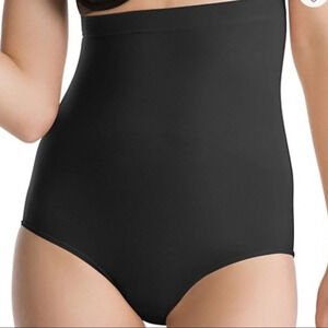 Stream line high waisted black shape  wear Sz XL